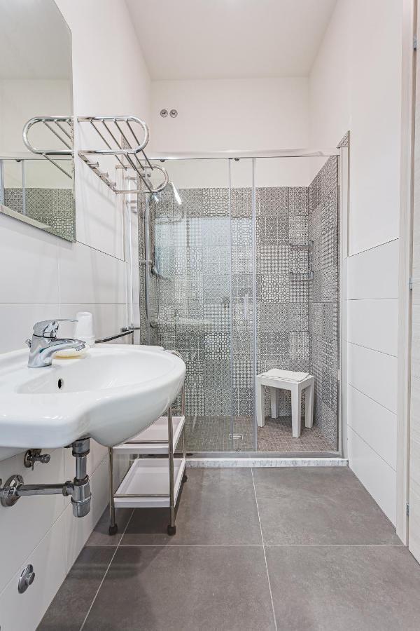 Hotel Amalfi Μπελάρια-Ιτζέα Μαρίνα Εξωτερικό φωτογραφία